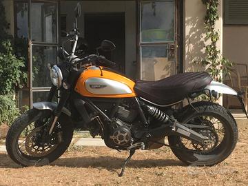 Moto Ducati Scrambler