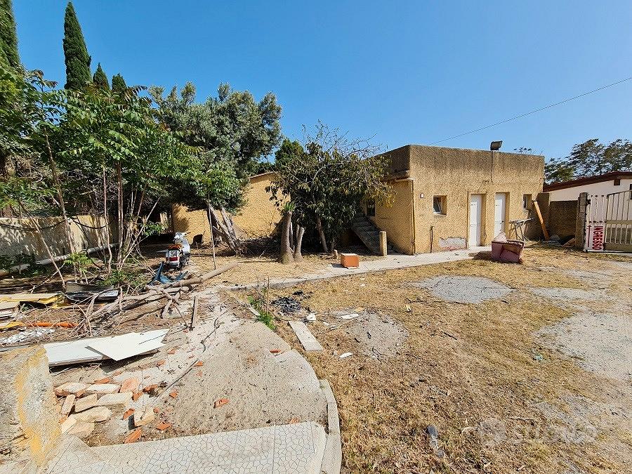 Terreno + Rudere + Locale Commerciale + Appartamen - Altro