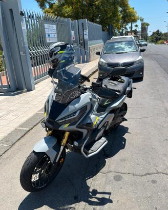 Honda  Xadv750
