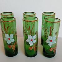 Bicchieri vintage soft drink e vino 