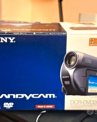 Sony Handycam DCR-DVD205E
