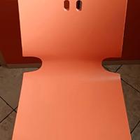 Sedia in multistrato arancione regolabile