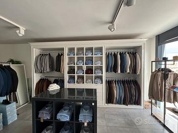 Arredo completo per negozio di abbigliamento/casa