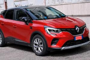 BETTY CAPTUR