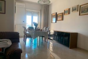 Appartamento panoramico di 120 mq con posto auto