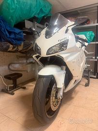 CBR 600 RR LEGGI BENE- UNICA