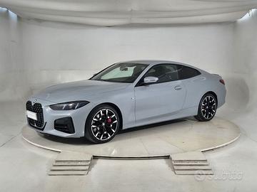 BMW Serie 4 G22 LCI 2024 Coupe 420d Coupe mhe...