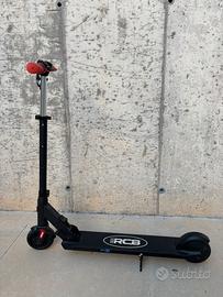 Monopattino elettrico nambino