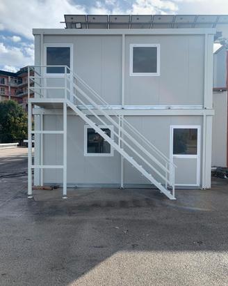 BOX MONOBLOCCO 6X2,5 M SU DUE PIANI CON SCALA
