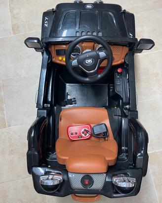 Auto elettrica bambini jeep batterie nuove 2026