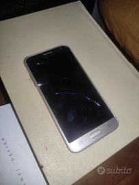 smartphone  Samsung Galaxy j5