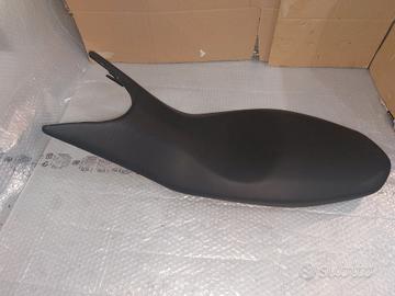 Selle con strappi o ganci rotti monster hypermotar