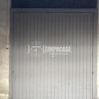 BOX AUTO DI AMPIA METRATURA