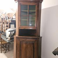 ANGOLIERA ANTICA IN LEGNO DI NOCE-ABETE SEC.XIX