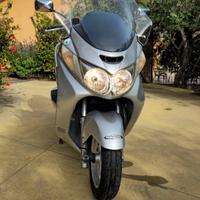Suzuki Burgman 400 (2005)