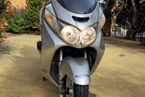 Suzuki Burgman 400 (2005)