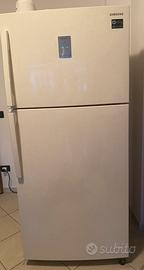 Frigorifero più congelatore Samsung