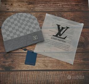 Cappello Louis Vuitton grigio-NUOVO con cartellino