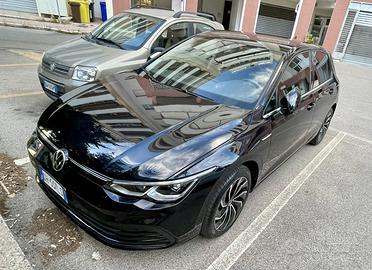 Volkswagen Golf 1.5 TSI 130 CV