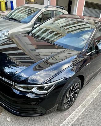 Volkswagen Golf 1.5 TSI 130 CV