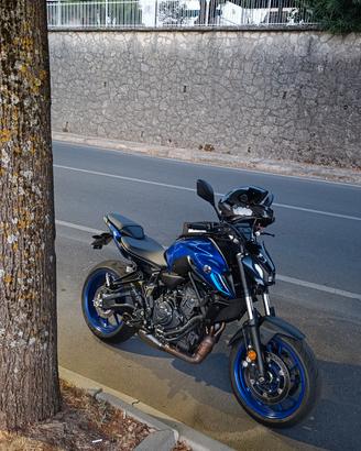 YAMAHA MT07