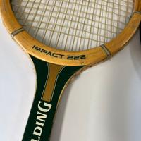 Tre racchette da tennis vintage in legno