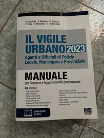 Libro: manuale vigile urbano