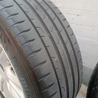 Pneumatici più cerchi