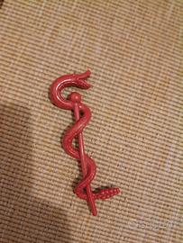 Action figure  bastone serpente verde e rosso