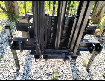 Muletto elevatore trattore