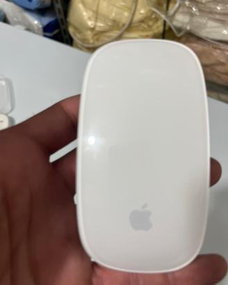 Mouse apple