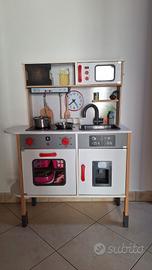 Cucina Giocattolo in Legno Playtive (Lidl) + Acces