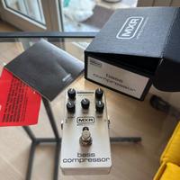 mxr M87 bass compressor