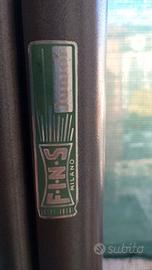 Noleggio schermo proiettore più proiettore Philips