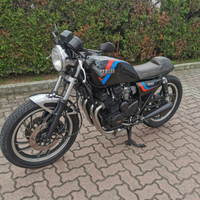 Yamaha XJ550 Cafe Racer