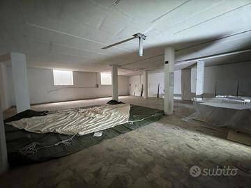 Locale commerciale artigianale uffici - Por...
