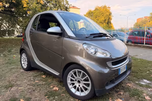 Smart ForTwo 1000 52 kW MHD coupé passion