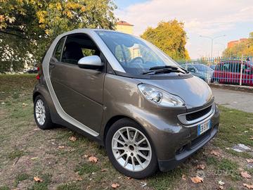 Smart ForTwo 1000 52 kW MHD coupé passion