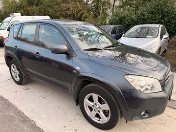 Toyota RAV 4 RAV4 2.2 D-4D 177 CV Luxury