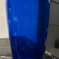 Vaso in vetro blu cobalto 