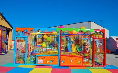 Gioco Cannoncini Spara Palline ad Aria per Bambini