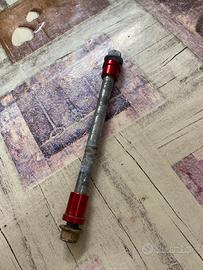 perno per ruota anteriore pitbike con spessori