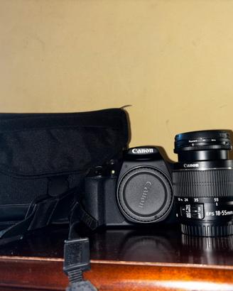Fotocamera reflex canon EOS 2000D 18.55D