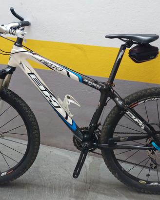 Mountain bike 26" carbonio BH Fluid 8.9 taglia S