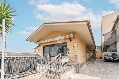 CASA SEMINDIPENDENTE A ROSETO DEGLI ABRUZZI