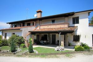 APPARTAMENTO IN BIFAMILIARE - ingresso indipend...