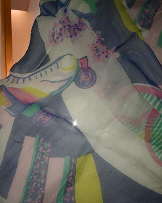 Foulard Chanel pura seta 100%
