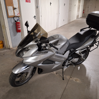 Moto honda vfr 800 v-tec