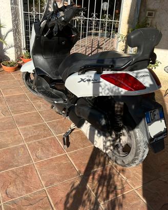 Xmax 250