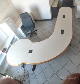 ARREDAMENTO UFFICIO COMPLETO